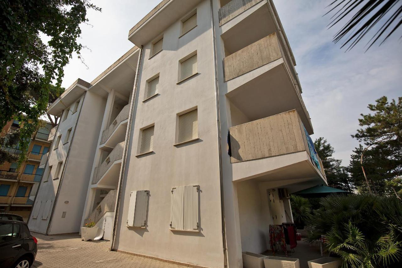 Sirena Apartments Llido Degli Estensi Buitenkant foto