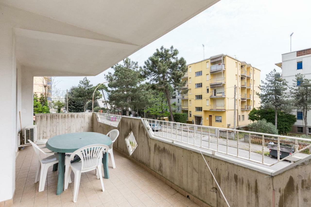 Sirena Apartments Llido Degli Estensi Buitenkant foto